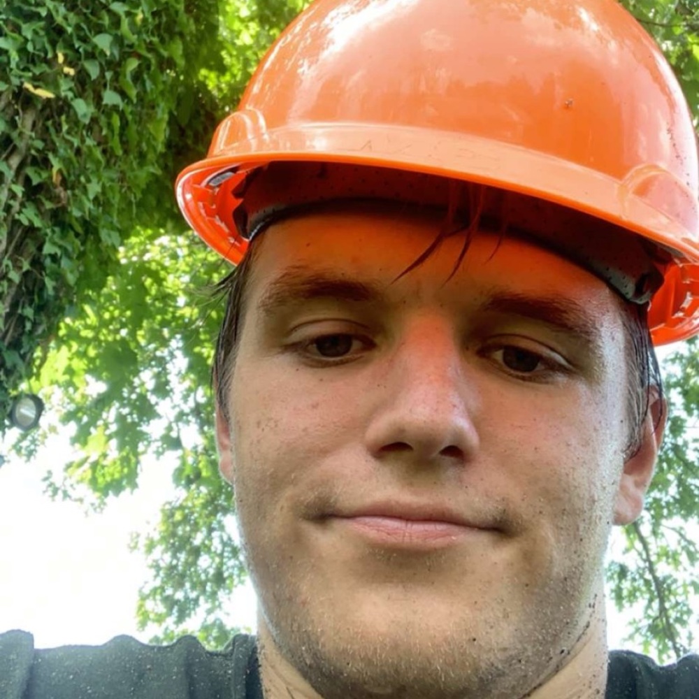 Meet your Posher, Frank